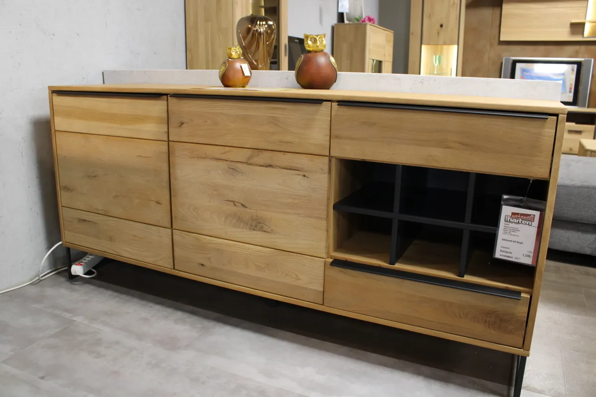 Sideboard